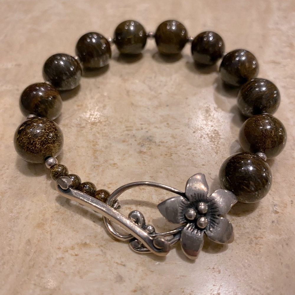 Silpada B1365 Bronzite Bracelet with Silver Flower Toggle Clasp